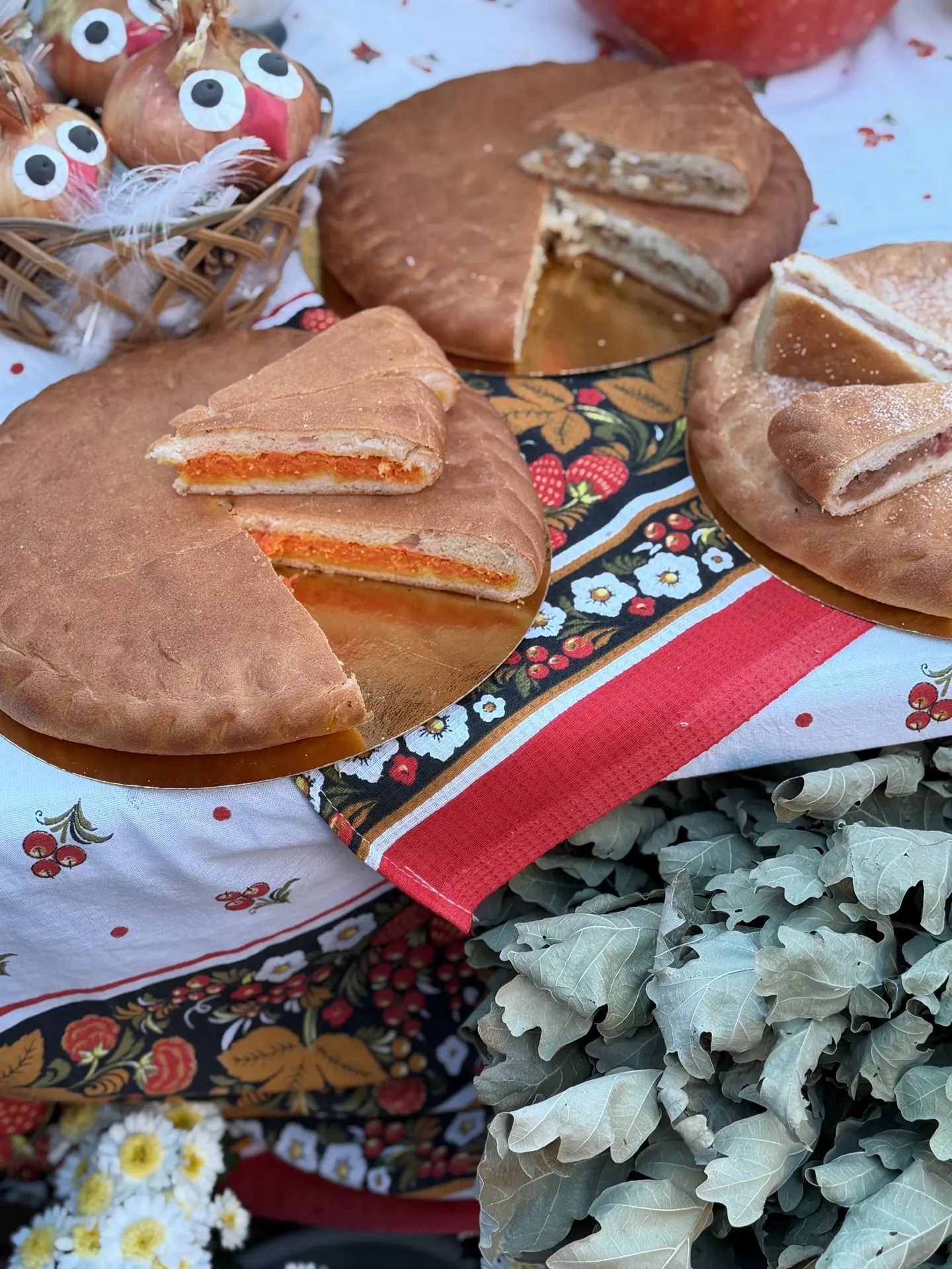 Өлкәннәр көнендә күргазмә, ярминкә эшләде