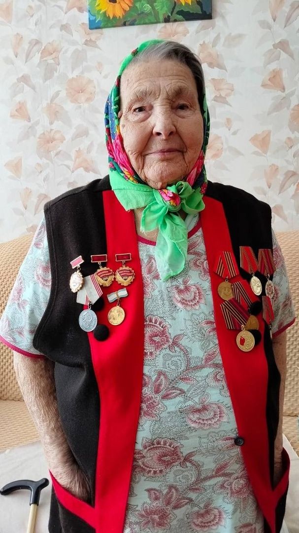 Әлмәт районында Бөек Ватан сугышы ветераннарын хөрмәтләү дәвам итә
