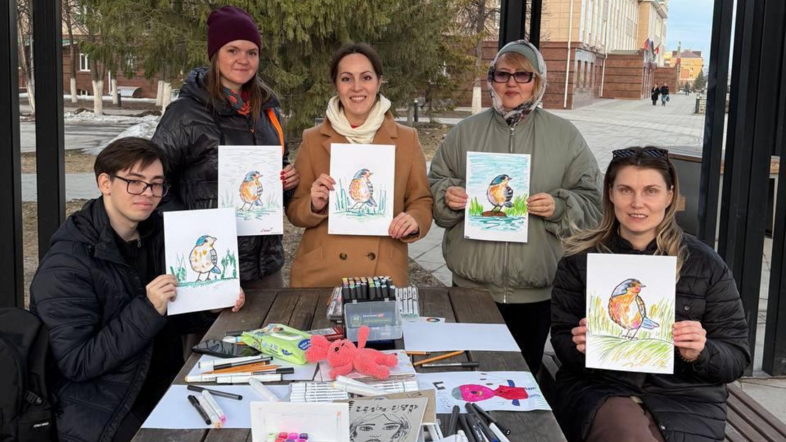 Әлмәттә халыкара кошлар көнен скетчинг буенча мастер-класс белән билгеләп үттеләр