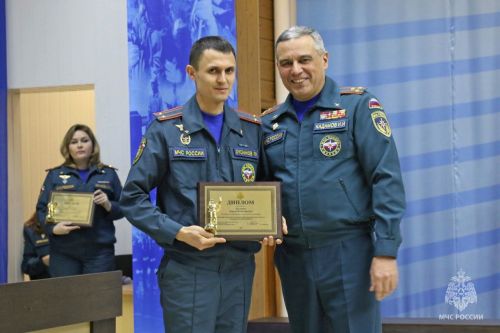 Россия гадәттән тыш хәлләр министрлыгының Татарстан республикасы буенча баш идарәсенең иң яхшы күзәтчелек эшчәнлеге һәм профилактика эше бүлеге Әлмәт муниципаль районы бүлеге булды