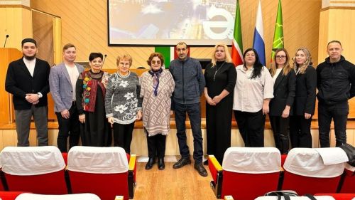 Әлмәт муниципаль районының иҗтимагый советы  эшен яңартылган составта дәвам итә