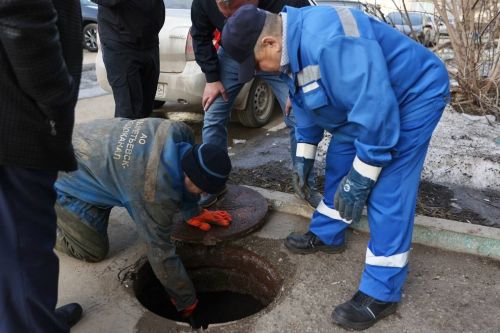 Канализацияне чүпләүче әлмәтлеләрне махсус тозаклар ярдәмендә ачыклыйлар