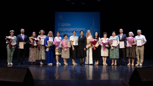 Әлмәт районының сәламәтлек саклау өлкәсендә 2971 кеше эшли