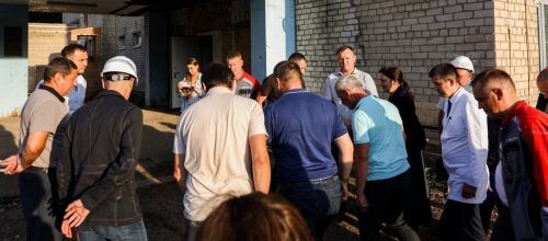 Әлмәттә капиталь ремонт һәм социаль объектлар төзелешенең барышын тикшерделәр