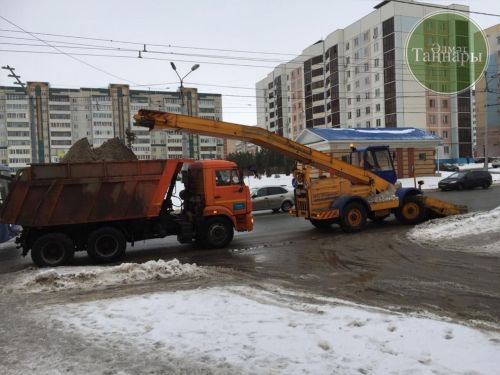 Әлмәтнең берничә ишегалдын кардан чистартачаклар