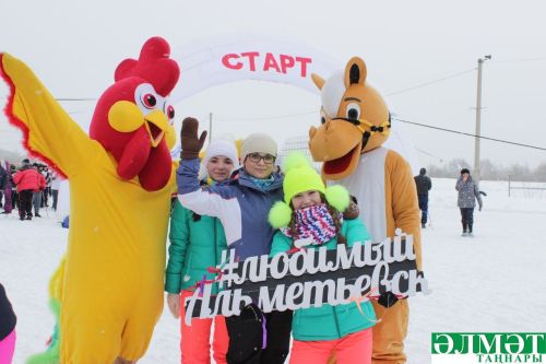 «Әбием әкиятләре» спектаклен күрсәтү 8 февральгә күчерелде