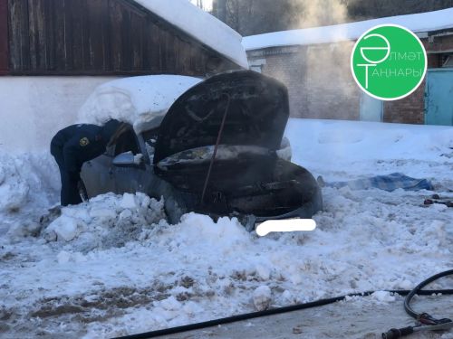19 яшьлек егет Әлмәттә автомобильдә янып үлгән