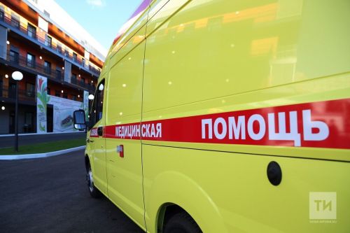Әлмәт районында KIA белән «КамАЗ» бәрелешә: ике кешенең гомере өзелгән