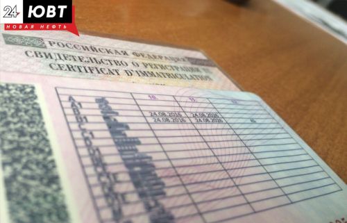 Әлмәтле машинасында кабат номерсыз йөргән өчен таныклыгыннан мәхрүм ителде