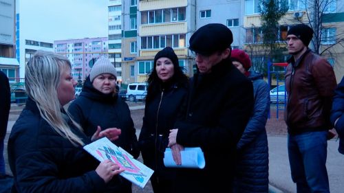 Әлмәттә «Безнең ишегалды» программасы буенча халык белән очрашулар тәмамланды