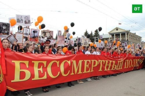 Әлмәтлеләргә онлайн «Үлемсез полк»та ничек катнашырга кирәклеге турында хәбәр иттеләр
