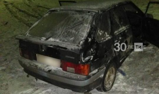 Погибла пассажирка легковушки, вылетевшей в кювет со скользкой трассы в Азнакаево
