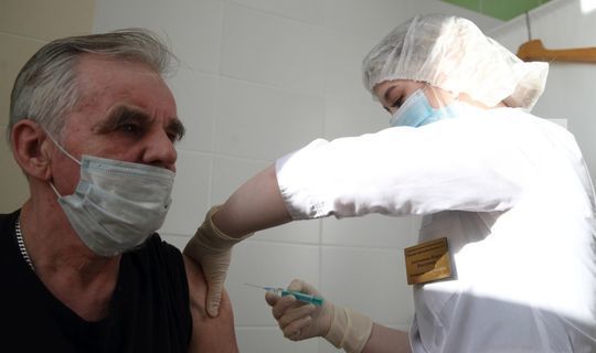 Татарстанда Covid-19 инфекциясеннән вакцинацияләү дәвам итә