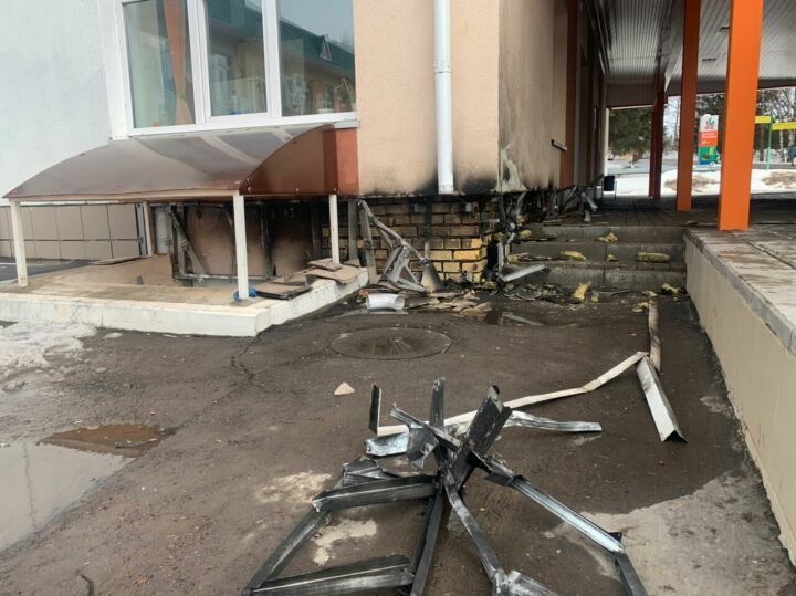 В детской больнице Альметьевска произошел пожар