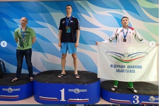 Әлмәт йөзүчеләре Россия чемпионатында призлы урыннар яулады