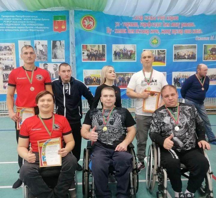 Әлмәтлеләр армспортта җиңү яулады