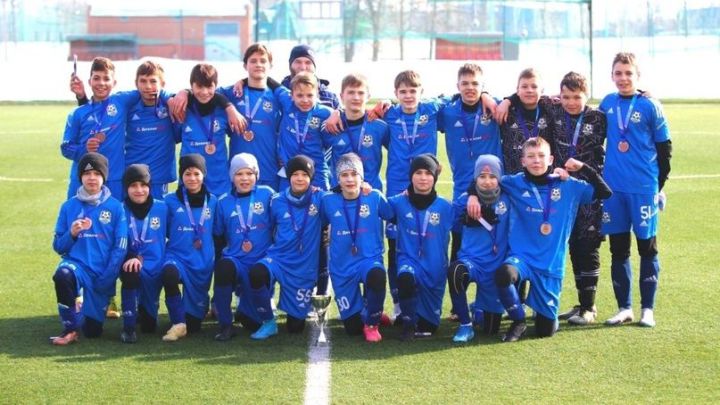 Әлмәт футбол командасы Татарстан республикасы кышкы беренчелегенең бронза призеры булды