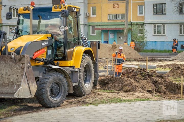 Әлмәттә ел башыннан ук 3200 метрдан артык җылылык челтәре алыштырылган