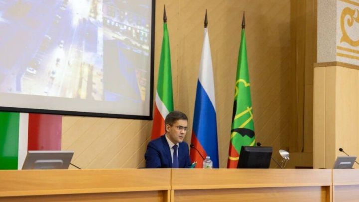 Башкарма комитетта әлмәтлеләрнең мөрәҗәгатен игътибарсыз калдырмаска куштылар