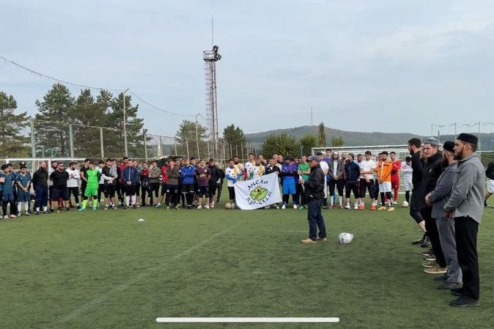 Әлмәттә мөселман командалары арасында футбол буенча республика турниры узды