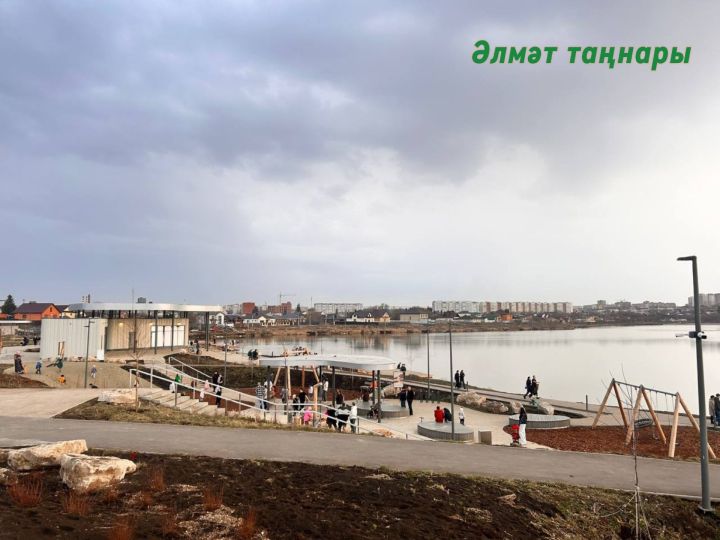 Экологлар Әлмәт сусаклагычында законсыз пирс тапкан