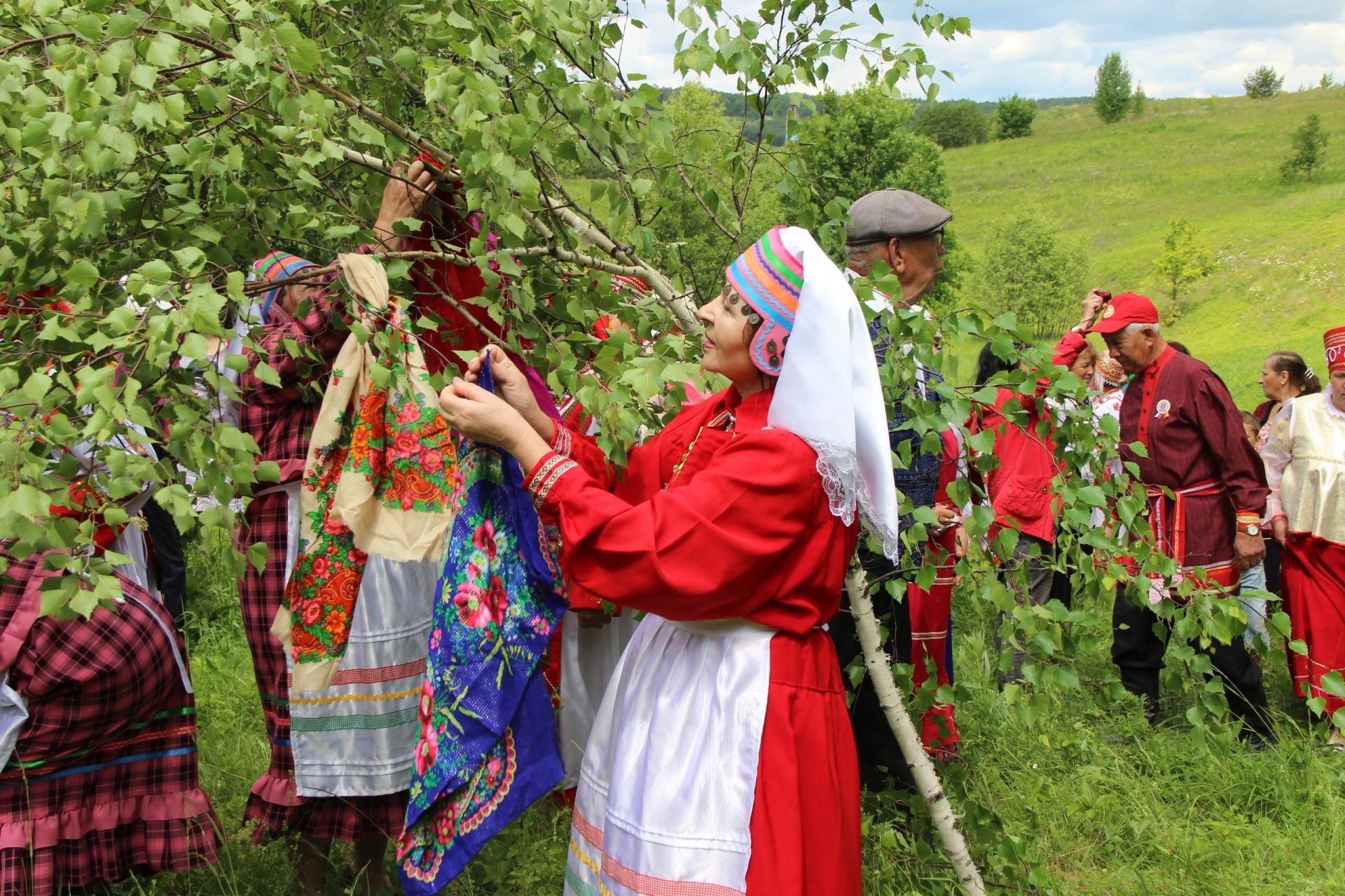 Торт на троицу картинки