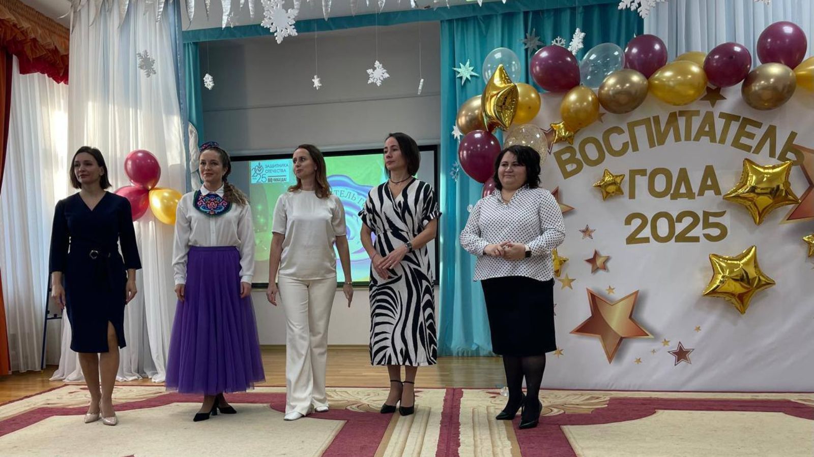 Иң яхшы ике тәрбияче Әлмәтне республика конкурсында тәкъдим итәчәк