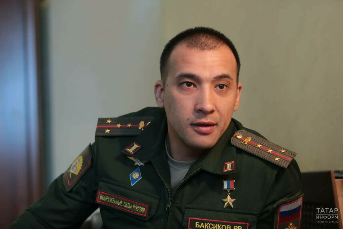 ТР Дәүләт советы депутаты, Россия Герое Рәсим Баксиков БПЛА төшкән урыннарны фотога төшерергә ярамавын аңлатты