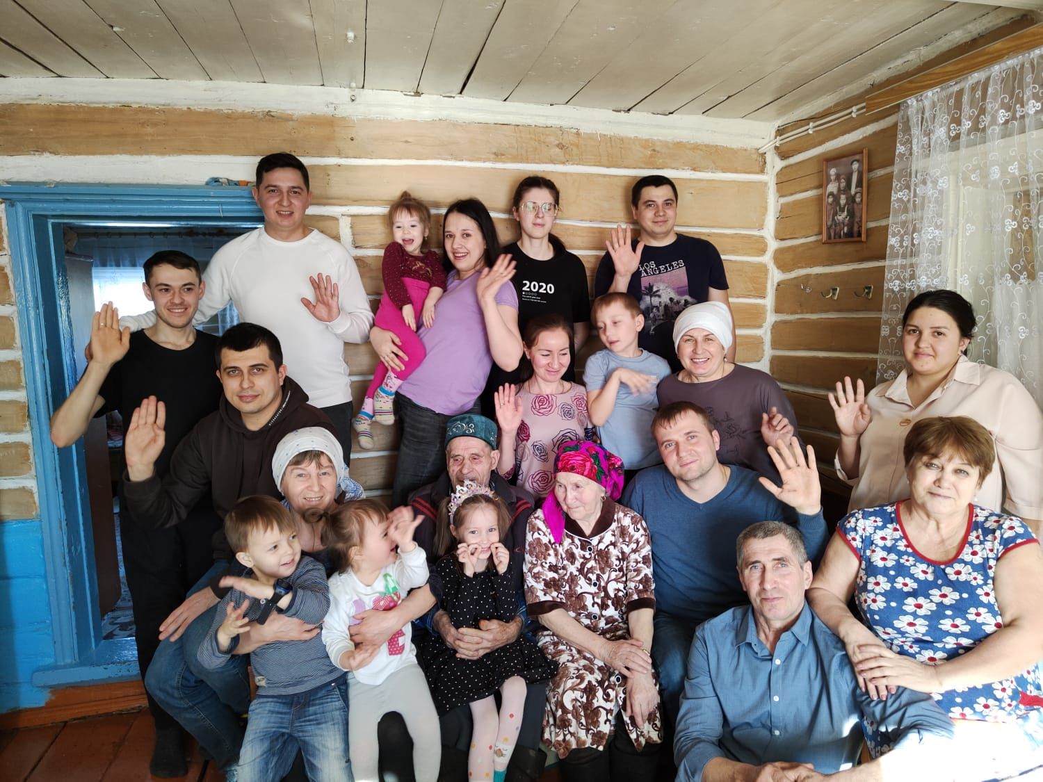 «Без үзебез эшлибез» – Фарукшиннарның гаилә девизы