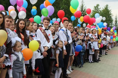 Әлмәтнең 52 мәктәбендә соңгы кыңгырау чыңлады
