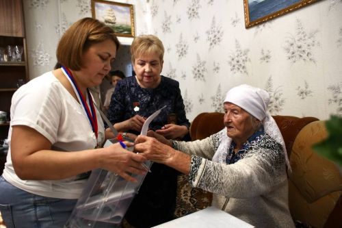 Сайлау көнендә әлмәтле 95 яшьлек юбилеен  билгеләп үтте