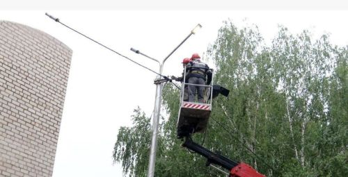 Әлмәт районында урамнарны яктыртуны үстерү проектын гамәлгә ашыру дәвам итә
