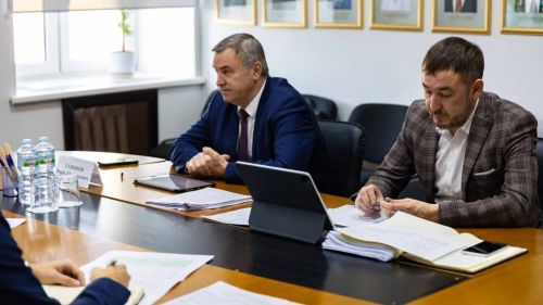 ТР транспорт һәм юл хуҗалыгы министры Фәрит Хәнифов Әлмәткә эш визиты белән килде