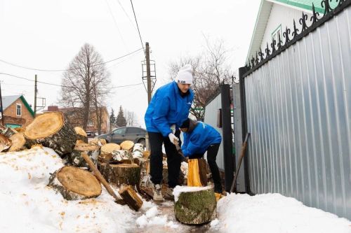 Әлмәтлеләр махсус хәрби операция зонасындагы якташларыбызга  гуманитар ярдәм туплый