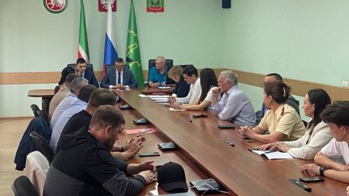 Әлмәттә хезмәтне саклау буенча координация советы утырышы булды