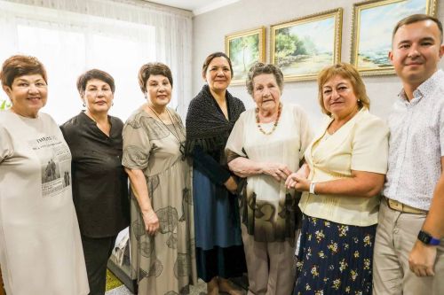 Әлмәттә Августина Ивановна Туймеева үзенең юбилеен бәйрәм итте