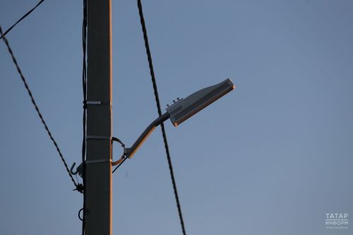 Әлмәт районының 51 нче ишегалдында урамнарны яктырту яңартылды
