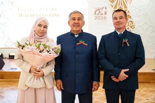 Күп балалы әлмәтле Казан Кремлендә дәүләт бүләге алды