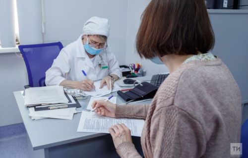 Әлмәт үзәк район хастаханәсе табиблары онлайн 600дән артык медицина консультациясе үткәрде