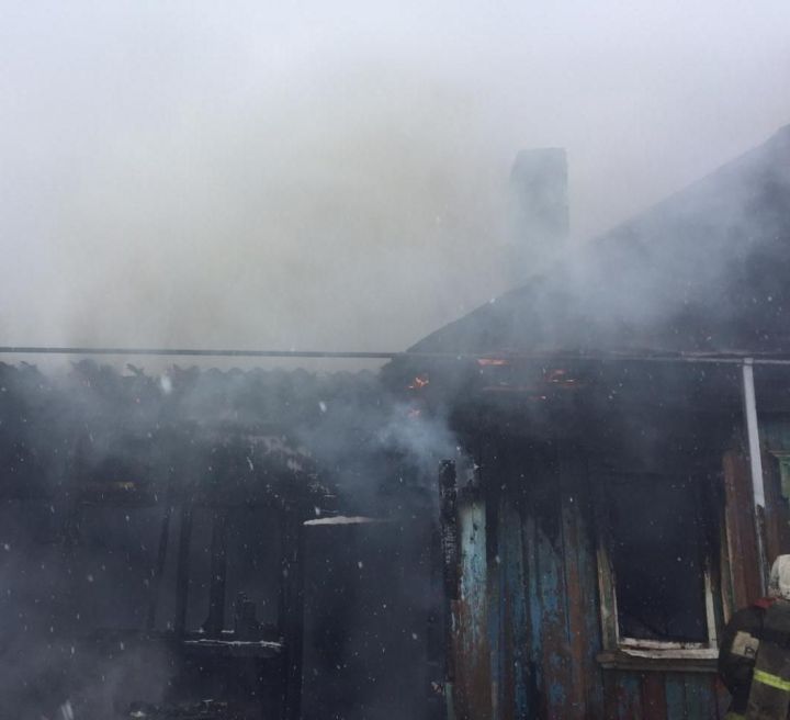Альметьевцы могут помочь пострадавшим от пожара в селе Кичучатово.
