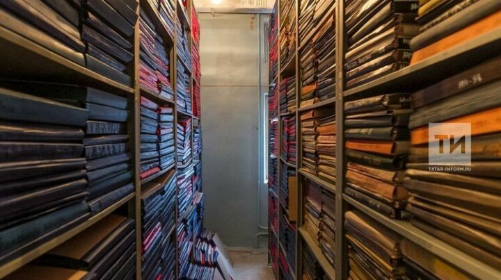 Әлмәт архивы шәхси документларны саклауга кабул итә