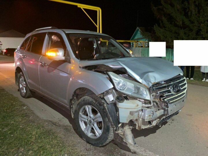 Әлмәт районында машина бәрдергән хатын-кыз үлгән