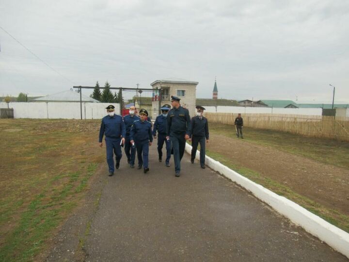 ТР прокуроры урынбасары Әлмәттә һәм Түбән Камада төзәтү колонияләрендә булды