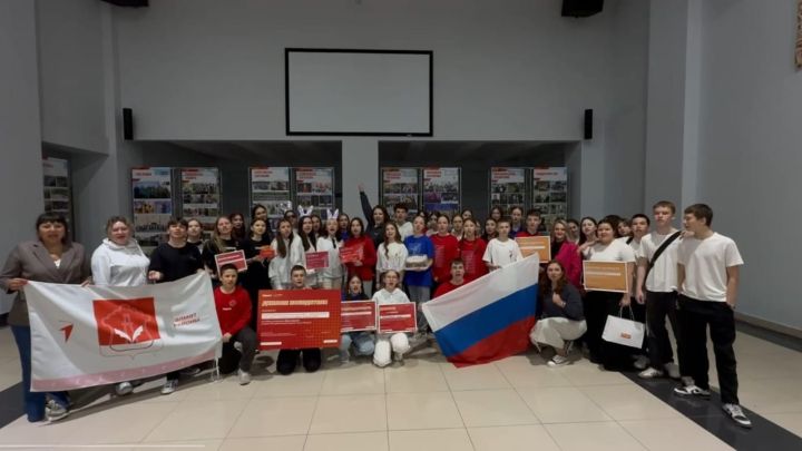 Әлмәт Беренчеләр советы «Алга!» республика премиясендә уңышлы чыгыш ясады