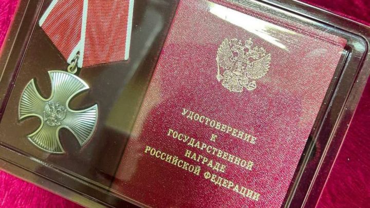 Әлмәттә һәлак булган каһарманнарга Батырлык ордены тапшырылды