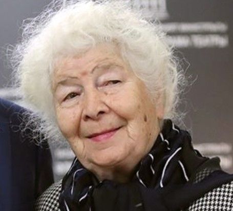 Ромашкалар китерерсез каберем өстенә