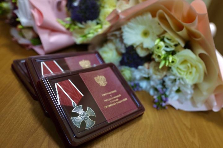 Әлмәттә махсус хәрби операциядә һәлак булганнарны хөрмәтләделәр