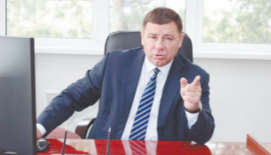 Әлмәт автомобиль юллары идарәсе начальнигы Фидаил Рурик улы Хәернасов белән юл эшләренең торышы турында әңгәмә