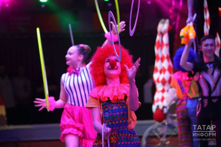 Әлмәтлеләрне  «Сәхтиан» урам спектакленә чакыралар