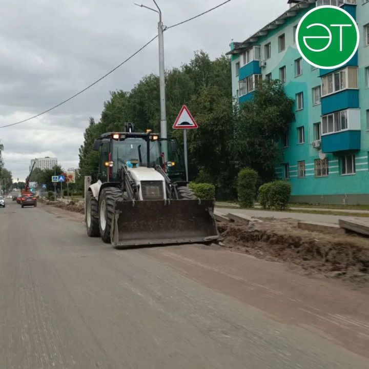 Әлмәттә М-4 микрорайонында 2,8 км юлны ремонтлау төгәлләнеп килә